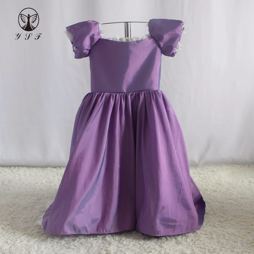 

Lovely Purple Off the Shoulder Short Puffy Sleeve Lace Taffeta A Line Little Girl Pageant Dresses
