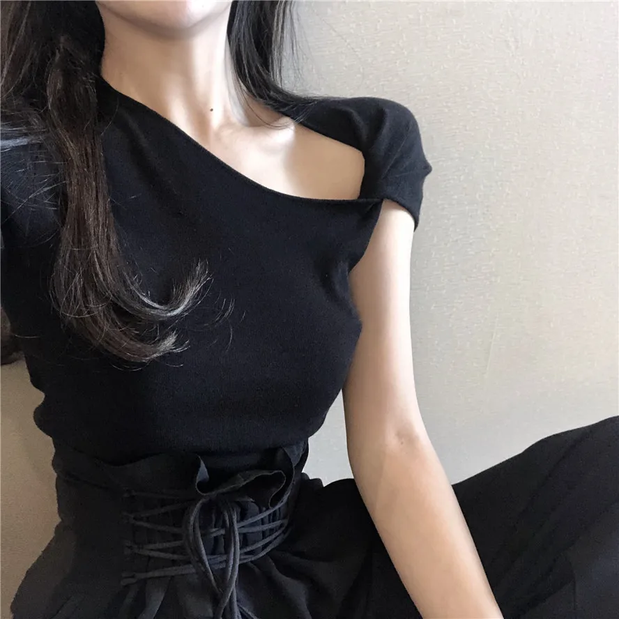 

2 colors 2018 knitted crop tees women Stretch short sleeve casual shirt female camis 2018 Fashion new summer tanks tops (R6632)