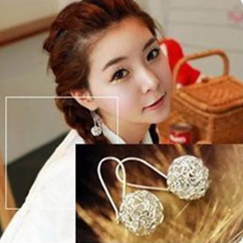 

2018Fashion hanging earrings Jewelry Statement Earrings Silver hollow silver colored earrings Women jewelry hanging earrings