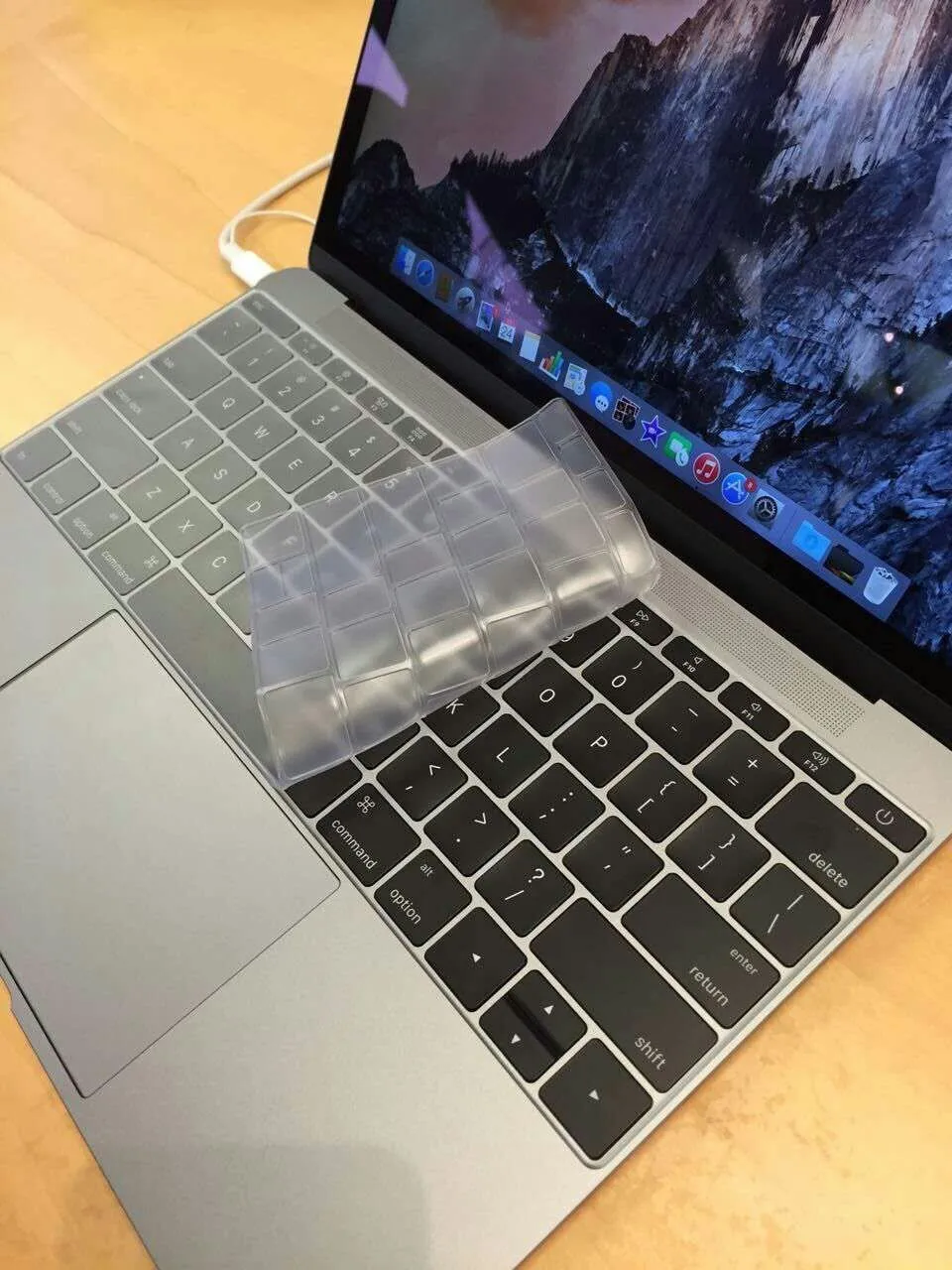 XSKN бренд, для нового MacBook 12 дюймов ультра тонкий прозрачный, мягкий пленка для клавиатуры из ТПУ кожи, крышка клавиатуры для Macbook 12