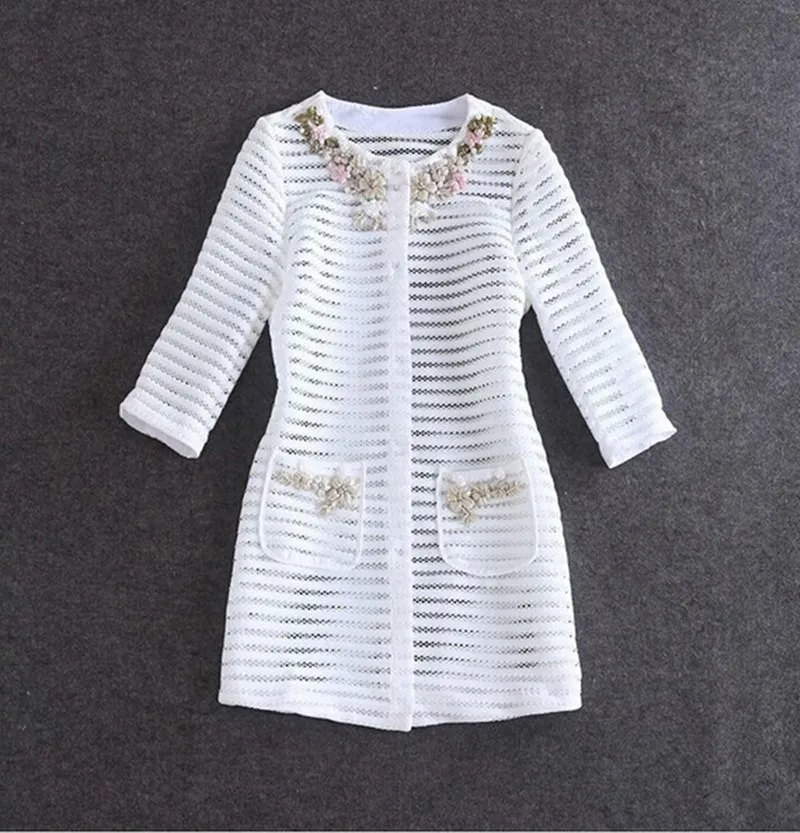 

New 2019 High Quality Women Ladies Autumn Winter Fashion Hollow Out Embroidery British Style Trench Coat Designer Runway Coat