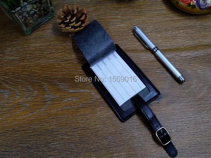 luggage tag