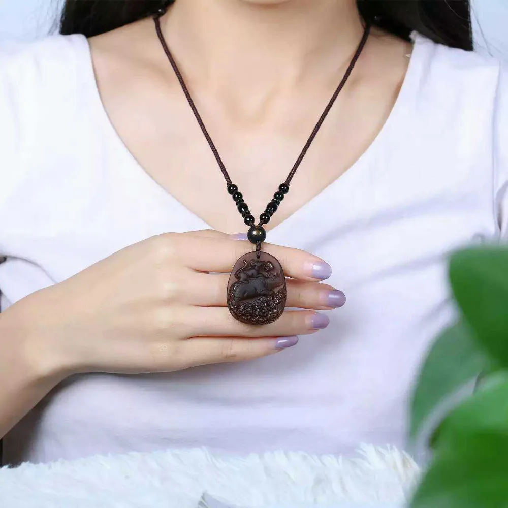 Sweep Amoy Court is the 2017 years of the operation of the mascot rhinoceros ice rat obsidian pendant Sweep Amoy Court is the 2017 years of the operation of the mascot rhinoceros ice rat obsidian pendant