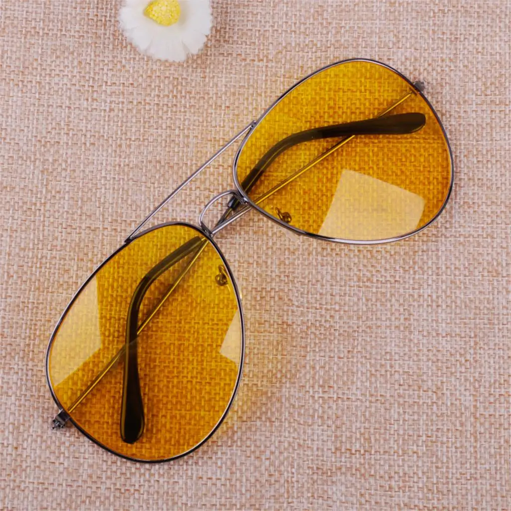 Fashion UV400 Night Driving Sunglasses Anti-Glaring Vision Driver Safety Car Sunglasses Men Eye Wear Goggle Men's Sun Glasses Fashion UV400 Night Driving Sunglasses Anti-Glaring Vision Driver Safety Car Sunglasses Men Eye Wear Goggle Men's Sun Glasses