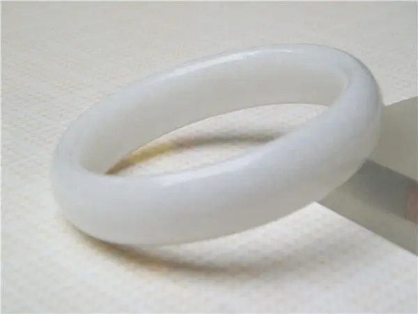 

NEW FASHION 100% PURE NATURAL WHITE JADE BRACELETS 63 MM a 5.19