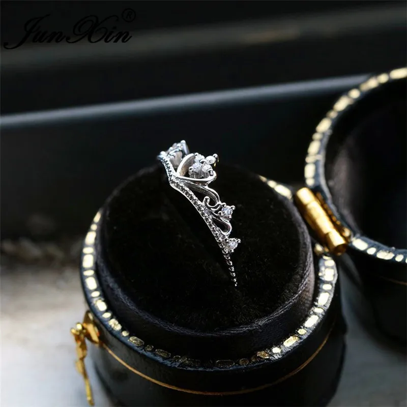 JUNXIN Dainty Маленькая Корона кольцо серебряного цвета Крошечный кристалл камень в виде сердца кольца для женщин минималистичные тонкие кольца, обручальные кольца ювелирные изделия