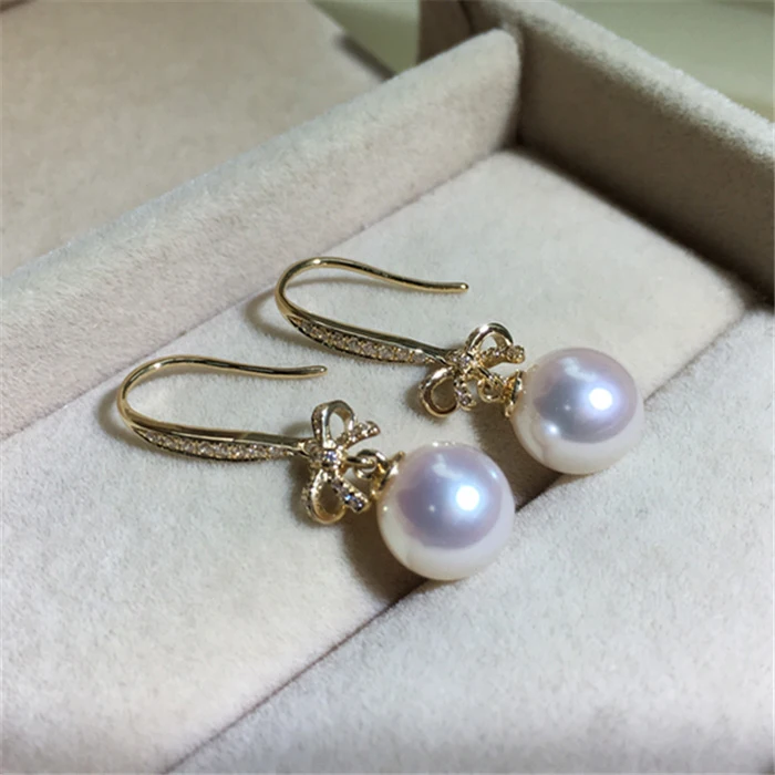 bownut earrings