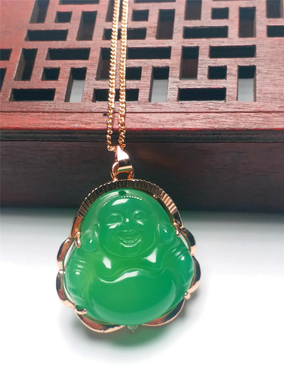 Золото Iced Out зеленый нефрит Будда кулон цепь Цепочки и ожерелья Jewelry драгоценный