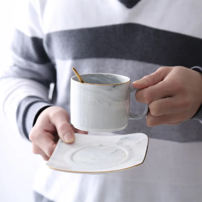 Прямая Мрамор Кофе молоко чашка послеобеденный Чай чашки набор Керамика золото чашки и блюдца дома керамическая кружка для завтрака Чай чашки