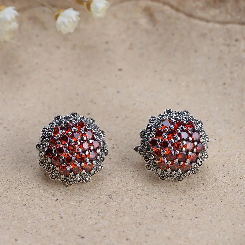 

2018 New Sale Women Lock Ancient Ways Is Thai Ears Wholesale Process Female Fashion In Europe And The Ear Clip Set Zircon