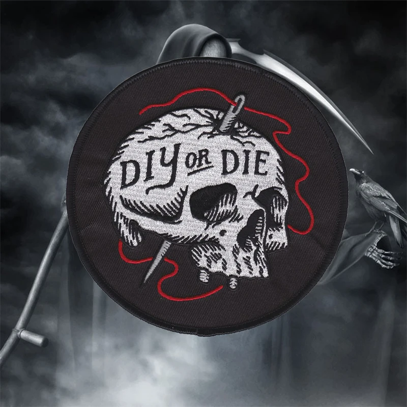 

Prajna Skull Punk Embroidered Patch Rock Letter Die Or Die Iron On Patches For Jeans Clothes Badge Stripe Overlock Applique E