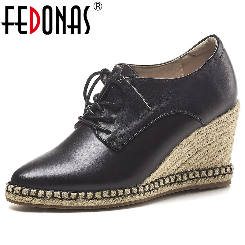 

FEDONAS Fashion Pointed Toe Wedges Lace Up Women Pumps 2020 Spring Quality Genuine Leather Party Office Shoes Woman Chunky Heels