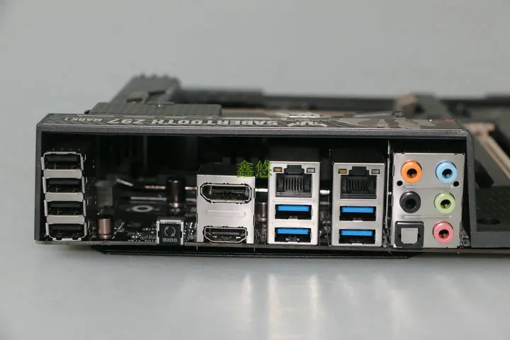  Asus SABERTOOTH Z97 MARK 1 Desktop Motherboard Z97 Socket LGA 1150 i7 i5 i3 DDR3 32G SATA3 ATX free