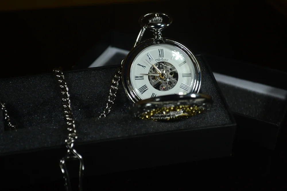 Tiedan цвета: золотистый, серебристый стимпанк Скелет Механические карманные часы Для мужчин под старину Элитный бренд Цепочки и ожерелья