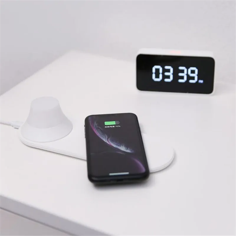 

Xiaomi Yeelight LED Smart Night Phone Light Lamp for IPhones Samsung Huawei Xiaomi Wireless Fast Charging Magnetic Attraction