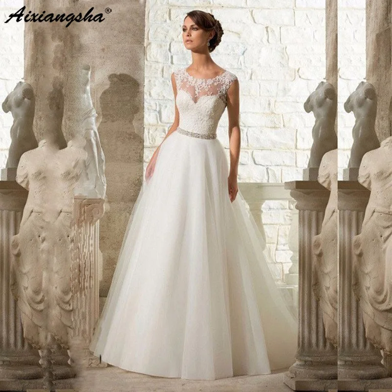Cheap A-Line Lace Appliques Wedding Dress 2019 Vintage Plus Size Vestido de Novia with Beading Button Sash Sexy Robe De Mariage Cheap A-Line Lace Appliques Wedding Dress 2019 Vintage Plus Size Vestido de Novia with Beading Button Sash Sexy Robe De Mariage
