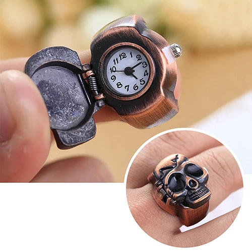 

Men's Vintage Skull Finger Ring Watch Cool Punk Quartz Clamshell Ring Watch