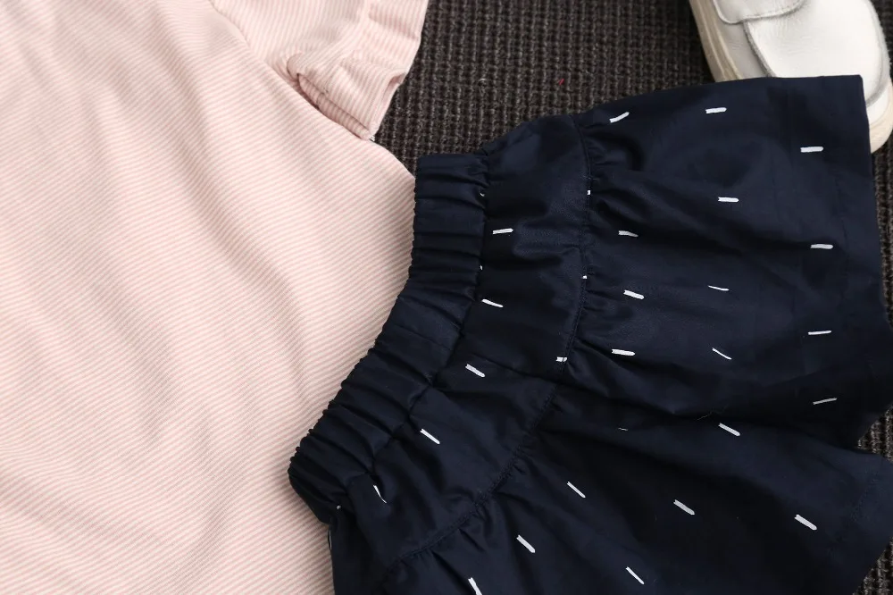 Babzapleume/лето дети из Кореи Одежда для детей комплект одежды Хлопковая полосатая футболка + юбка одежда для маленьких девочек комплект из 2