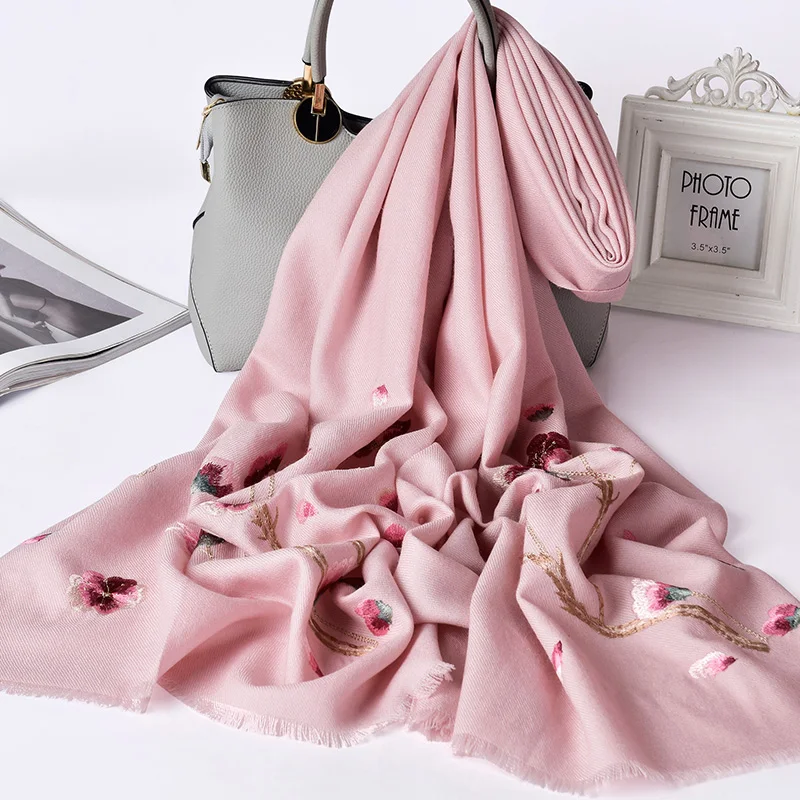 

Fine Embroidery 100% Wool Scarf Shawls For Women Luxury Wraps Warm Wool Scarves For Female Scarf Neckerchief Autumn Winter
