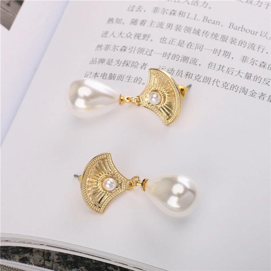 BRAVEKISS трендовые элегантные жемчужные корейские сережки-шпильки 925 пробы серебристый Веер-образные серьги для женщин модные ювелирные изделия BPE1462