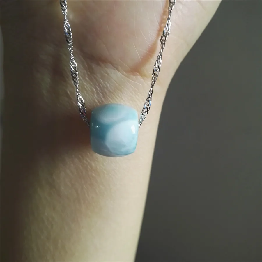 Высокое качество 100% натуральный синий Larimar драгоценный камень белый круглый