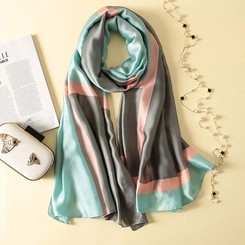 Новое поступление дизайнерский шелковый шарф женский роскошный брендовый с принтом павлина/перьев/букв шелковый шарф Пашмина бандана femme - Цвет: navy