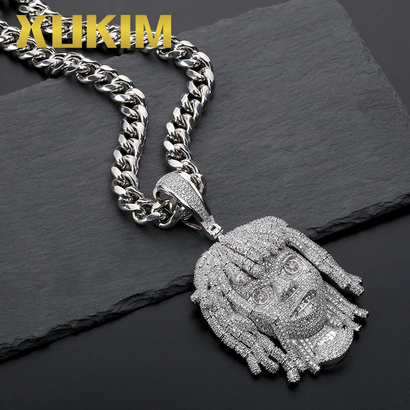 10269061518_1015819762