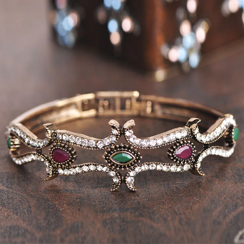 

Blucome New Vintage Turkish Resin Flower Shape Bracelet Alloy Resin Jewelry Wedding Party Ceremony Hand Accessories Women Gifts