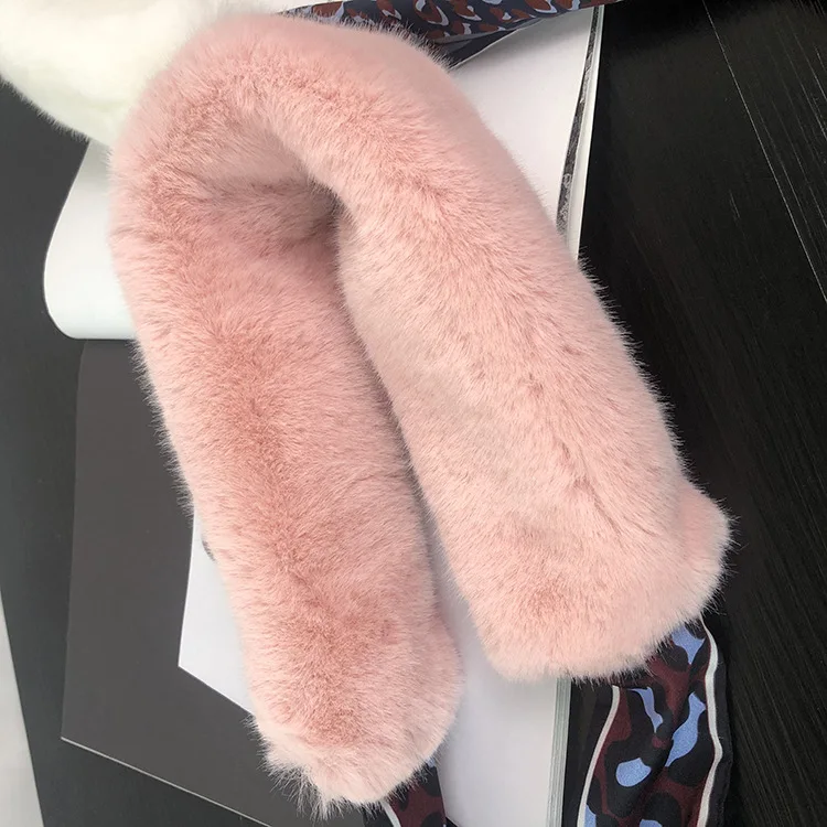 (4)