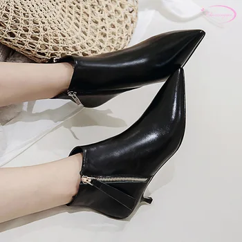 

Chinese casual style sexy pointed toe natural leather ankle boots zipper black white medium with stiletto women's riding boots