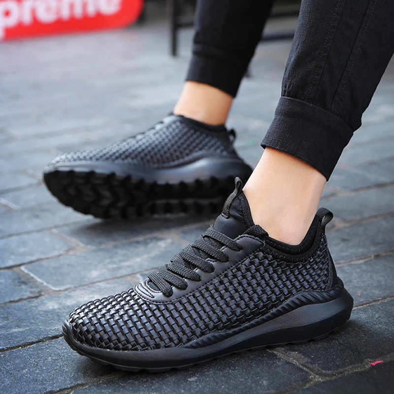 

Brand Shoes Men Fashion Hot Sale Hand Made Breathable Sneakers for Men Large Size 36-47 Light Couple Flat Shoes Male Casual