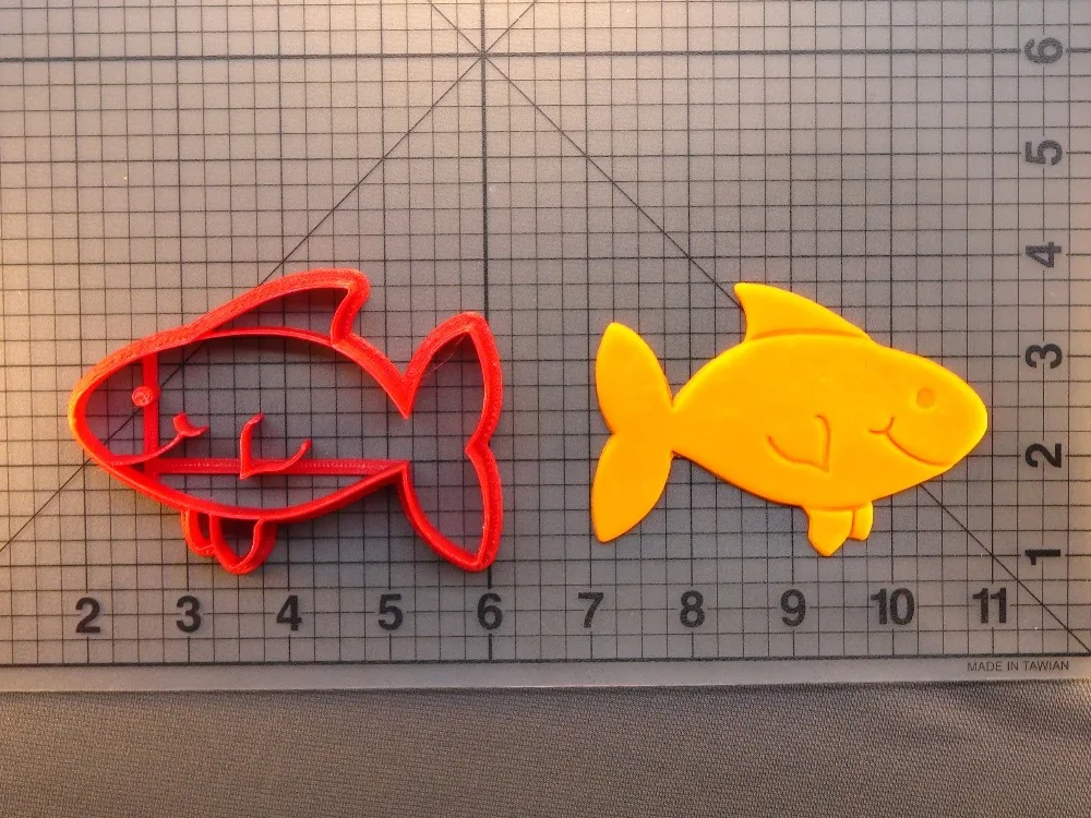 JB_Goldfish-266-385-Cookie-Cutter
