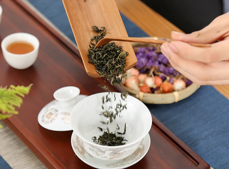 Чайный сервиз Gaiwan в традиционном китайском стиле чайный с изысканным цветочным и