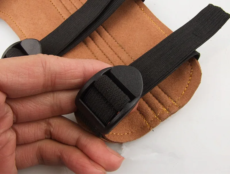 PG05 3 Finger Protective Glove & 3 Straps Arm Guard & Finger Tab (19)