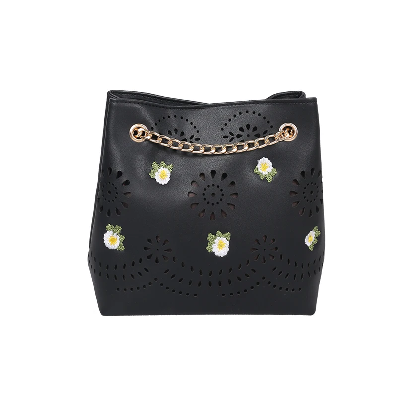 

Summer Women Bag 2017 New Hollow Bucket Bag Retro Embroidery Single Shoulder Chain Bag Leisure Messenger Bag Handbags