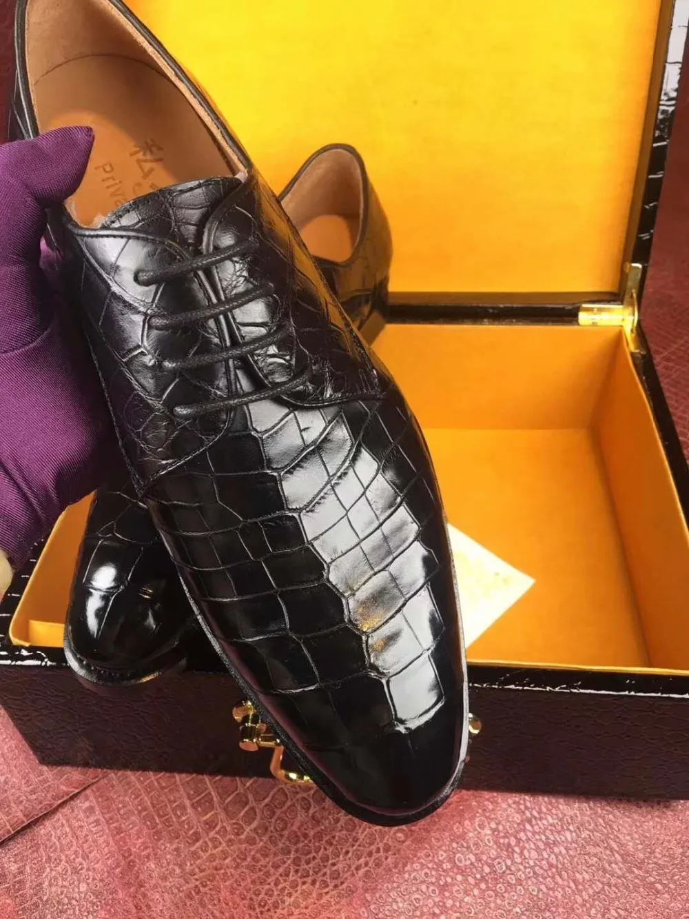 Hot Luxury quality Genuine real crocodile belly skin men shoe glossy durable solid crocodile skin men business dress shoe