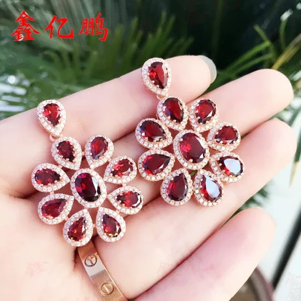 1980383793_892390178