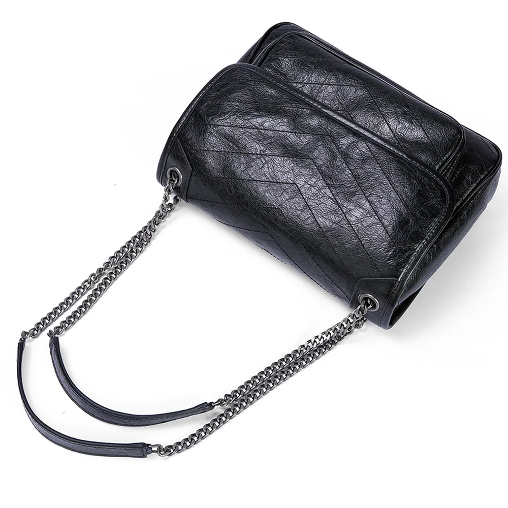 

2018 Spring /Summer New Korean Style Large Capacity Single Shoulder Bag Soft Solid Messenger Fashion Elegant Leisure Chain