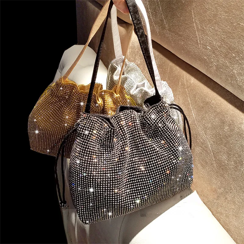 

2018 new Female Diamond Handbag Vintage Crystal Design Evening Bag Wedding Party Bride Clutch Bag Purse rhinestone shoulder bags
