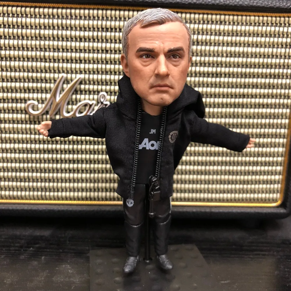 

Soccerwe Dolls figurine Sports stars Mourinho Delicate Movable Joints Resin Model Toy Action Figure collectible gift