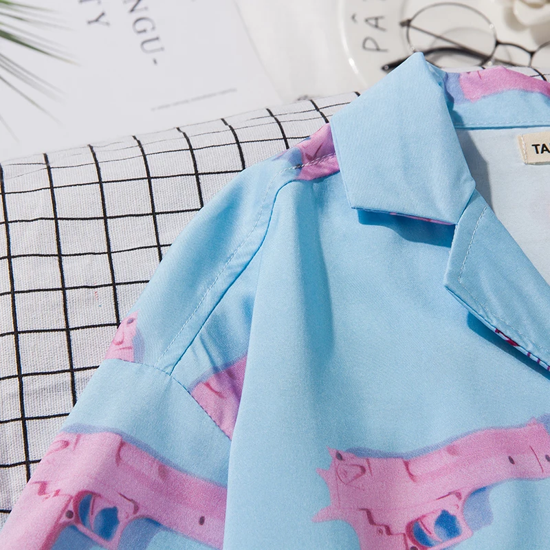 Turn-down Collar Hawaiian shirt Casual short sleeved shirt Short sleeved shirt Men's Summer Pink Gun Full Printing Casual Shirt