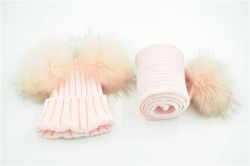 Bonnet et Écharpe Double Pom Pom de fourrure, Bonnets Enfants d'hiver