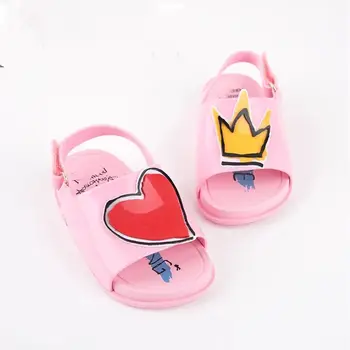 

Mini Melissa Crown and Red Heart Jelly Girls Sandals Melissa Girls Sandals Infantil Menina Children Girls shoes