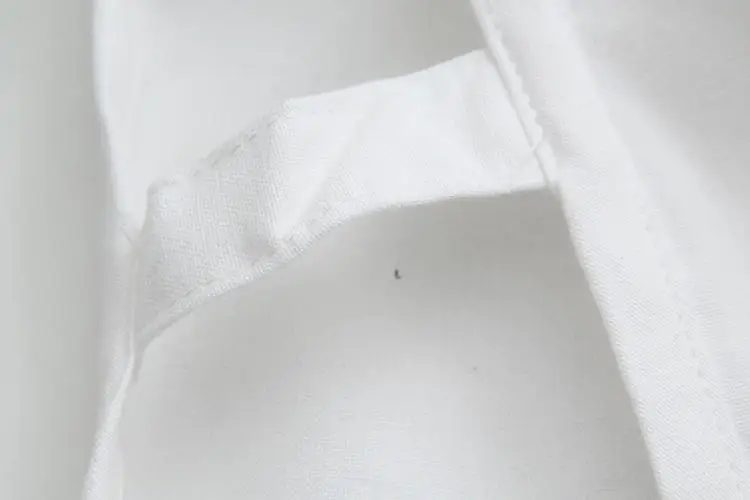 g (8)