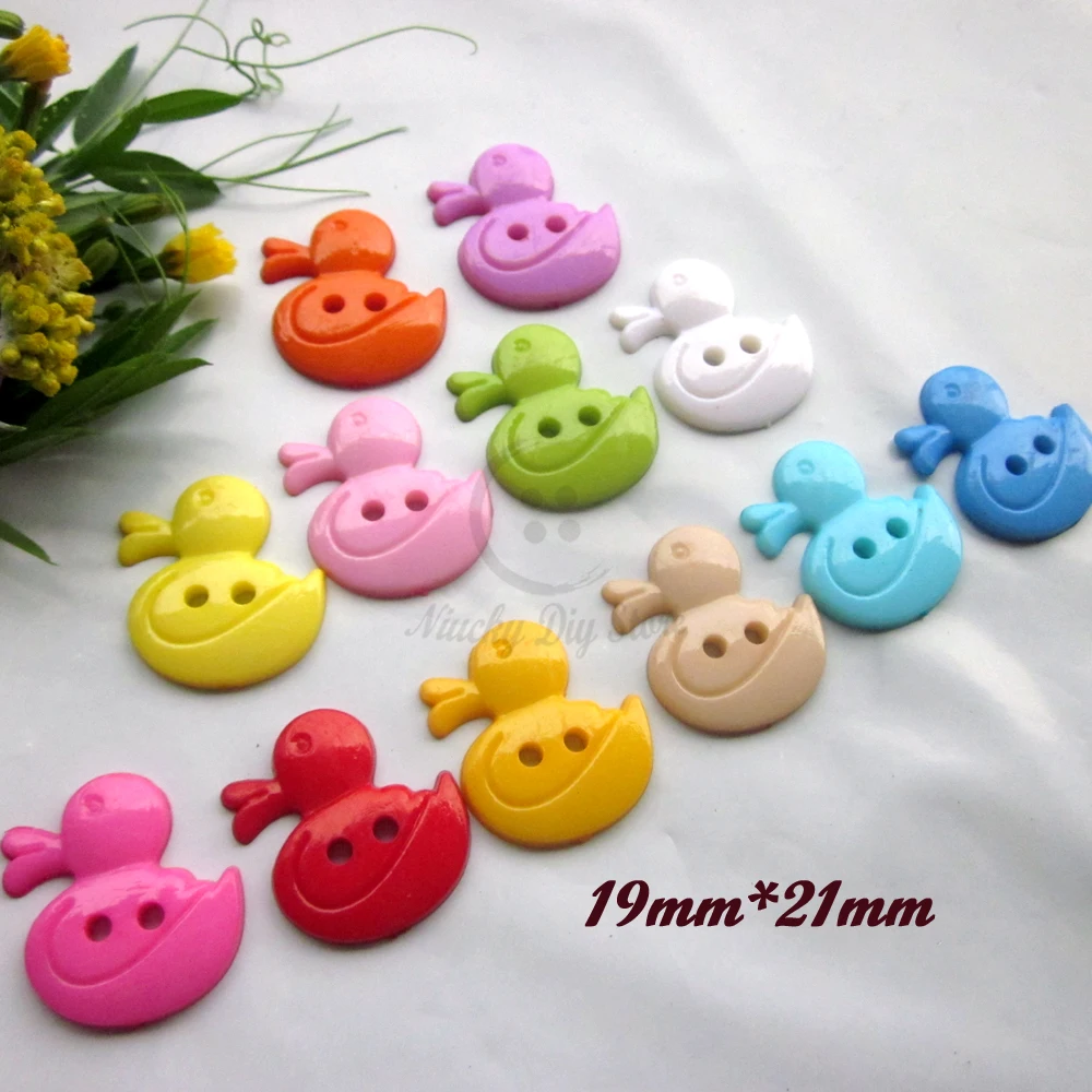 

120pcs/lot 2 holes mixed color duck shape buttons for children diy craft cartoon sewing decorative accessories 19mm*21mm