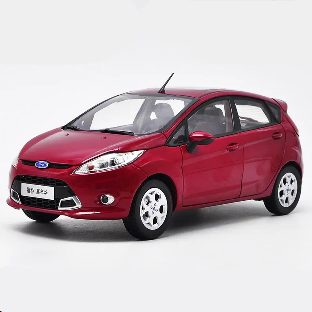 

1/18 scale Ford Fiesta 2011 Diecast Model Car Toy Collection Gift