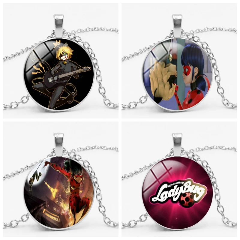 

2019 Hot New Comics Ladybug Lady Lady Bug Glass Cabochon Necklace Pendant Men and Women Children's Clothing Accessories