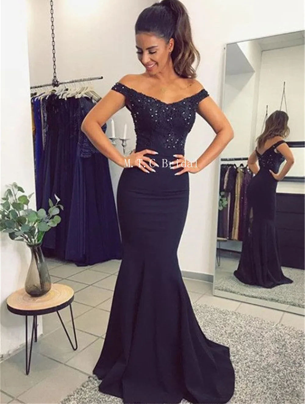 

Hot Selling 2019 Black Mermaid Dress Evening Off The Shoulder Boat Neck Appliques Elastic Satin Long Formal Dresses Cheap