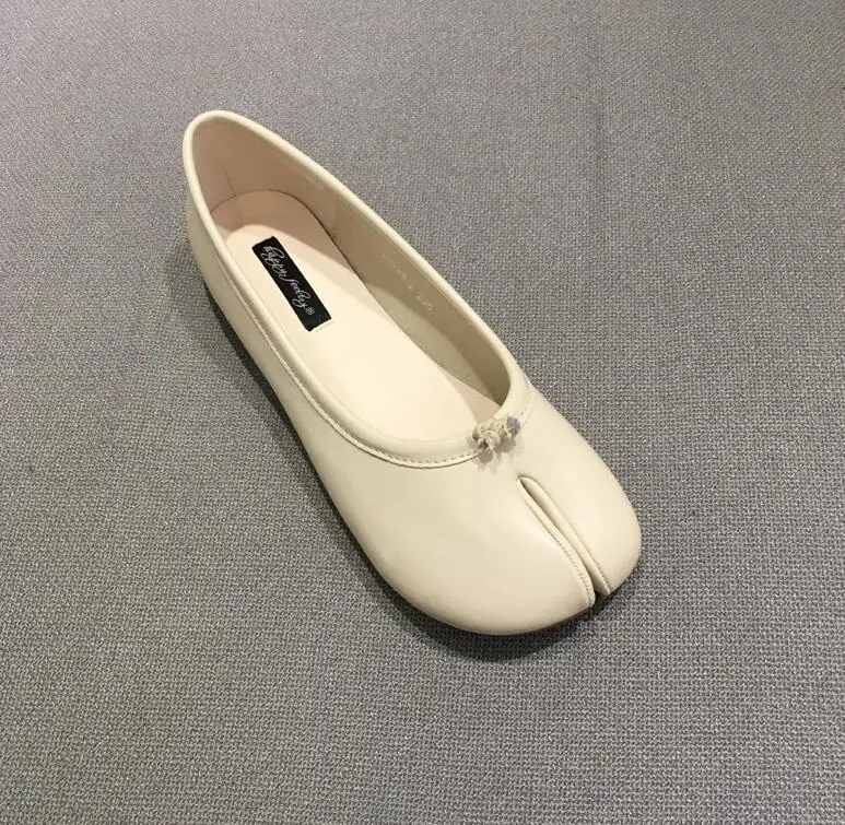 beige flats Cowleather Trotters toe туфли без каблуков мюли женские летние лоферы в ретро-стиле японский ниндзя клип носком Дамы flipflops дизайнерские тапочки слайды - Цвет: beige flats