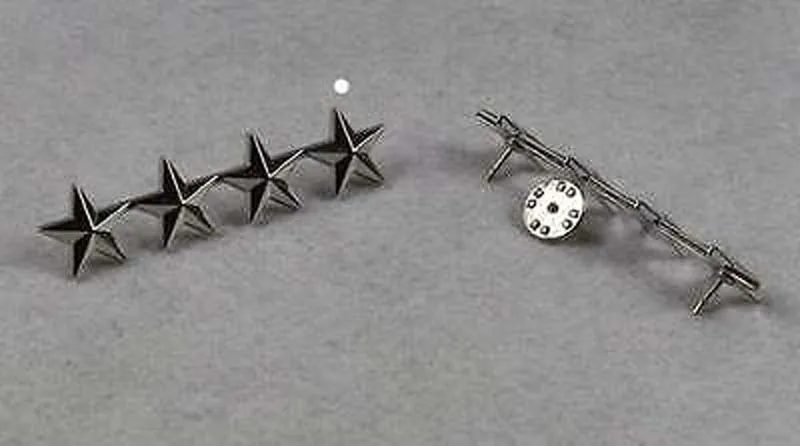 Pair of US Army Officer 4 Star General Rank Badges Pin-US120